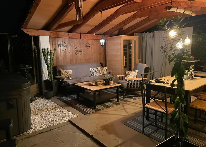 Villa Noa Jacuzzi & Sauna